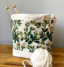 Load image into Gallery viewer, Wintergreen drawstring project bag for knitters
